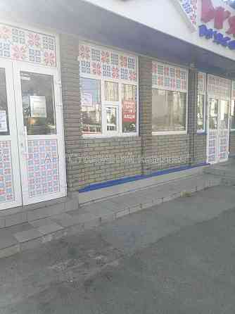 Оренда торгове приміщення на Кирилівська вул., 125 приміщень - 1, поверх - 1/1 Kiev