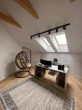 Продаж Квартира 4-кімнатна, 10/11 поверх на вул. Симоненка В. Івано-Франківськ