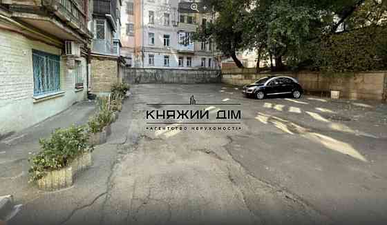 БЕЗ КОМІСІЇ !!! Продаж квартири метро Лук'янівська по вул. Полтавська в Шевченківському р-ні. Код об'єкту №: 21145695 Kiev