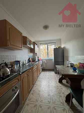 Продаж Квартира 3-кімнатна, 1/9 поверх на Минайська Uzhhorod