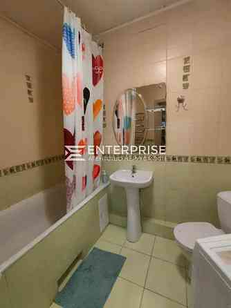 Продаж Квартира 1-кімнатна, 8/22 поверх на вул. Милославская Kiev