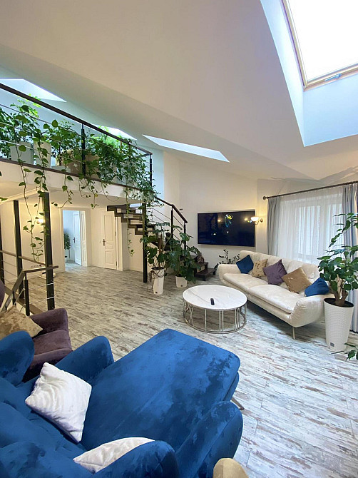 Продаж Квартира 6-кімнатна, 3/4 поверх на вул. Мосяжна Львів - фото 9