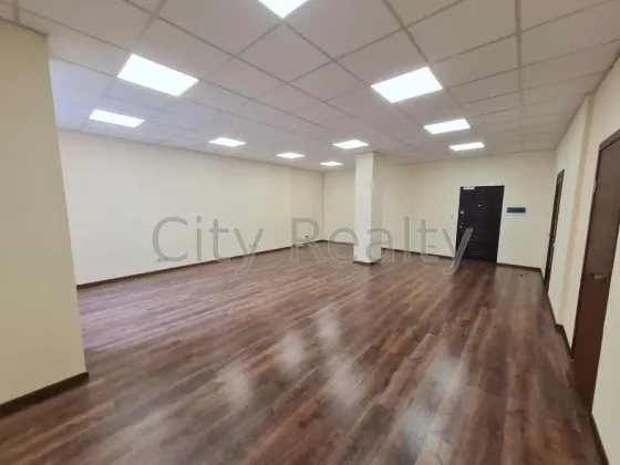 Здається Офісні приміщення площа 71 кв.м 3-й поверх Київ Глибочицька 40НП Київ