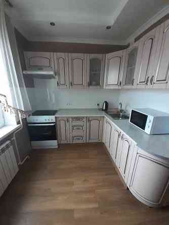 Продаж Квартира 3-кімнатна, 16/16 поверх на Володимира Івасюка вул., д. 58-А Київ