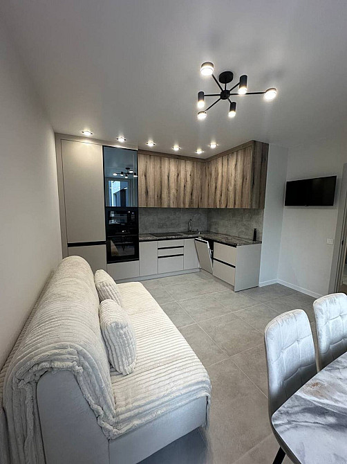 Продаж Квартира 2-кімнатна, 11/88 поверх на вул. Хіміків Івано-Франківськ - фото 1