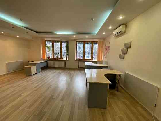 Оренда офісне приміщення на бульвар Дарницкий, д.5 приміщень - 1, поверх - 2/2 Київ