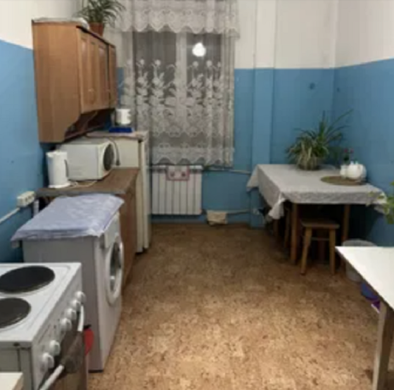 Продается трехкомнатная квартира на улице Черноморского казачества Одесса