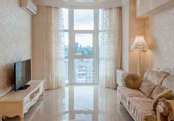 Оренда Квартира 3-кімнатна, 15/17 поверх на Сабанский пер., 3 Одеса