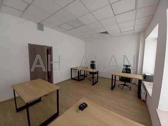 Оренда офісне приміщення на Нижній Вал вул., 51 приміщень - 4, поверх - 10/10 Київ