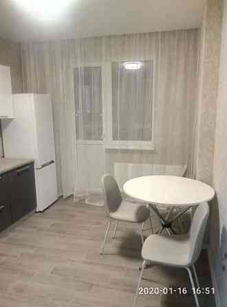 Оренда Квартира 1-кімнатна, 22/25 поверх на ул. Юрия Пасхалина Київ