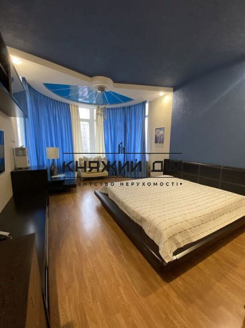Продаж 5к Квартира 170 кв.м Дмитриевская ул. Киев - изображение 1