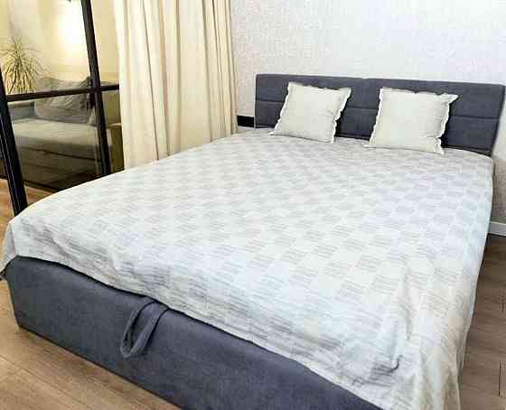 Оренда Квартира 1-кімнатна, 9/26 поверх на Каховська, 62-А Киев