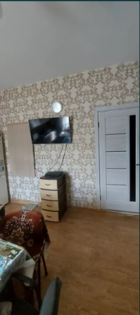 Продам капитальный 2-х этажный дом с евроремонтом в с.Светлое Світле