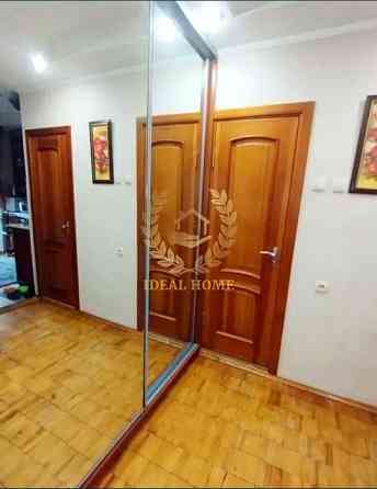 Продаж Квартира 2-кімнатна на Радужная ул., 35 Київ