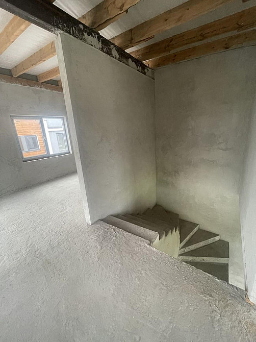 Продаж Будинок 4-кімнатний Zubra - photo 10