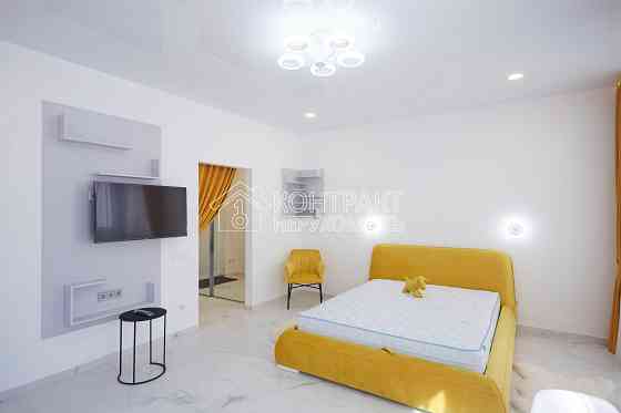 Продаж Квартира 1-кімнатна, 4/13 поверх на вул. Мироносицька Kharkiv