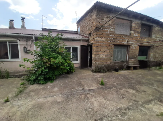 Продам два дома на одном участке в п.Большевик (г.Одесса) Одеса