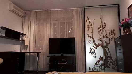 Оренда Квартира 1-кімнатна, 13/14 поверх на Антоновича, 124 Киев