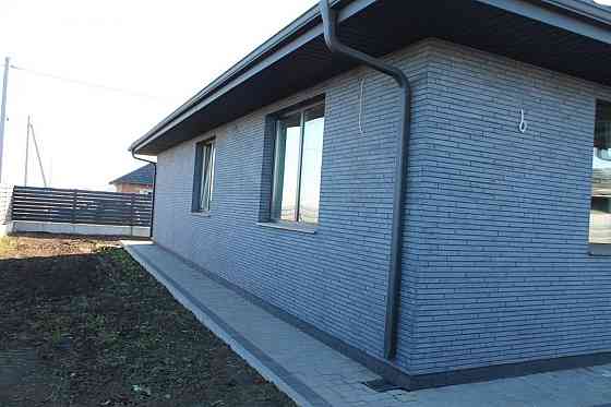 Продаж 1-поверховий Будинок  130 кв.м 3 кімн. на Абрикосова вул. Обарів