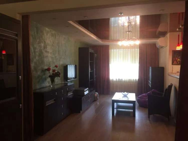 Оренда Квартира 2-кімнатна, 14/14 поверх на пр. Героев Сталинграда Киев - изображение 1