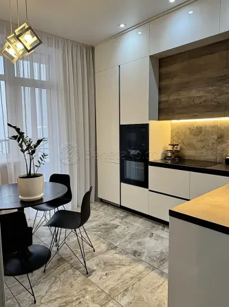 For rent 1-room Apartment 45 sq.m Курортный проулок, 1 Odessa