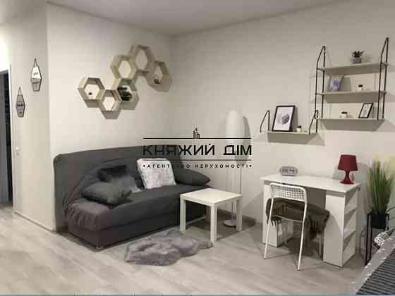 Оренда Квартира 1-кімнатна, 13/21 поверх на Предславинская ул. Київ