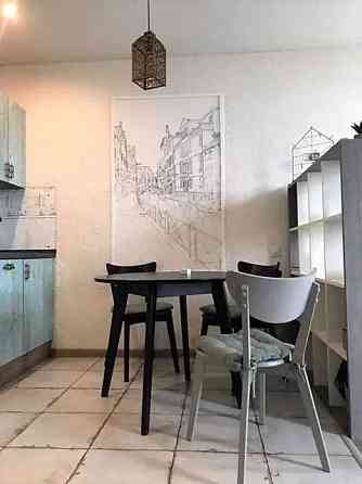 Оренда Квартира 1-кімнатна, 20/27 поверх на ул. Маршала Рыбалко Kiev