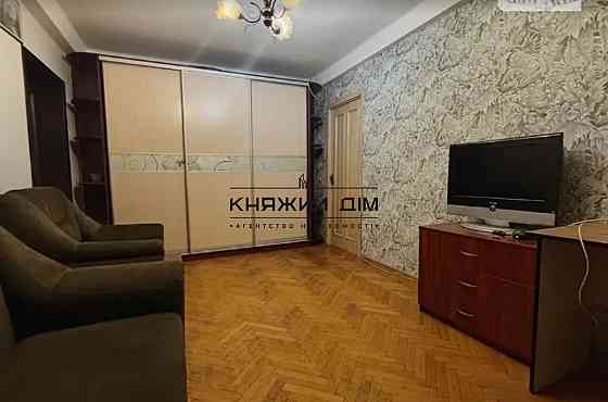 Відмінна 3-х. кімнатна квартира. М. Голосіївська. Код об'єкта: 1182697 Киев