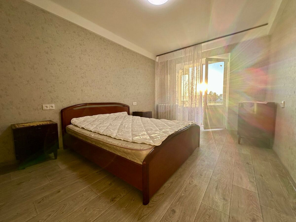 Оренда Квартира 1-кімнатна, 8/9 поверх на Юрія Кондратюка, 4Б Kiev - photo 1