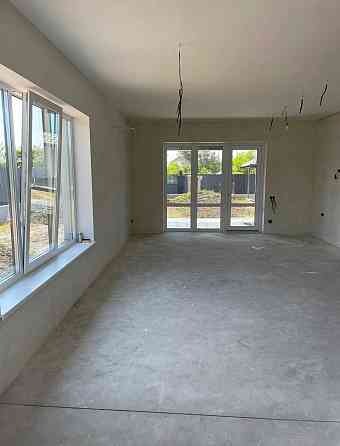 Продаж 1-поверховий Будинок з ділянкою 10 сот 114 кв.м 3 кімн. на Тетерівка Zhytomyr