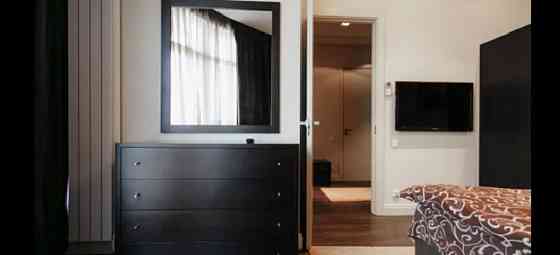 Оренда Квартира 1-кімнатна, 7/8 поверх на Военный спуск, 5/1 Одеса