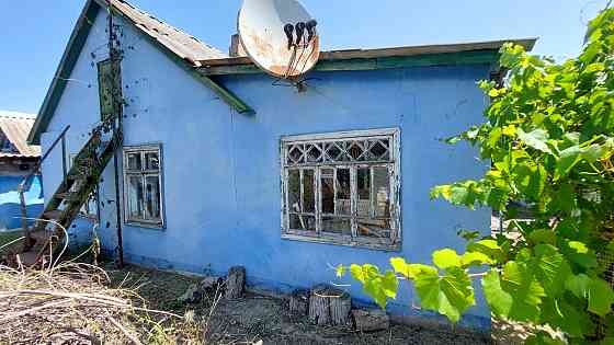 Жилой дом в центре села Александровка Доброолександрівка