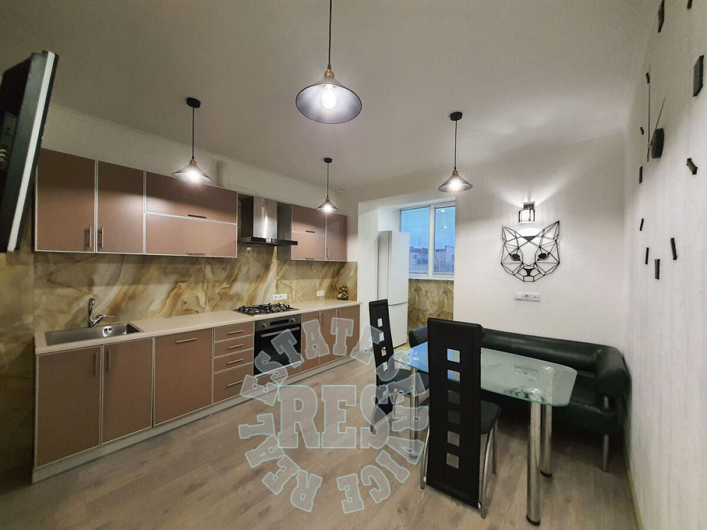 Оренда Квартира 2-кімнатна, 4/9 поверх на Озерна, 4-А Киев - изображение 1