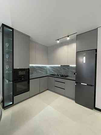 Продаж 2-поверховий Будинок з ділянкою 2 сот 100 кв.м 3 кімн. на Млинівська вул. Рівне