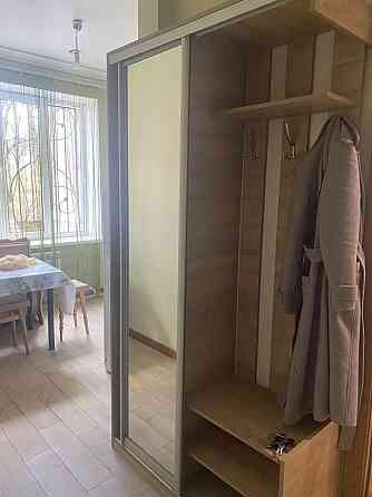 Оренда Квартира 1-кімнатна, 1/5 поверх на Пугачева ул., 19 Kiev