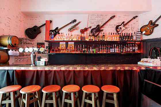 Продаж готовий бізнес на вул. Пекарська приміщень - 3, поверх - 1/3 Львів