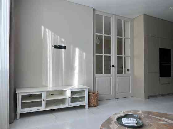 Продаж Квартира 2-кімнатна, 1/5 поверх на Сергія Колоса вул., д. 2Е Київ