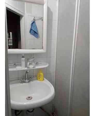 Продаж Квартира 2-кімнатна, 2/5 поверх на Академіка Туполєва вул., 20 Киев