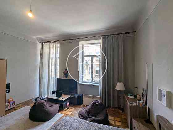 Продаж Квартира 3-кімнатна, 2/3 поверх на Вітовського вул., 5А Львов