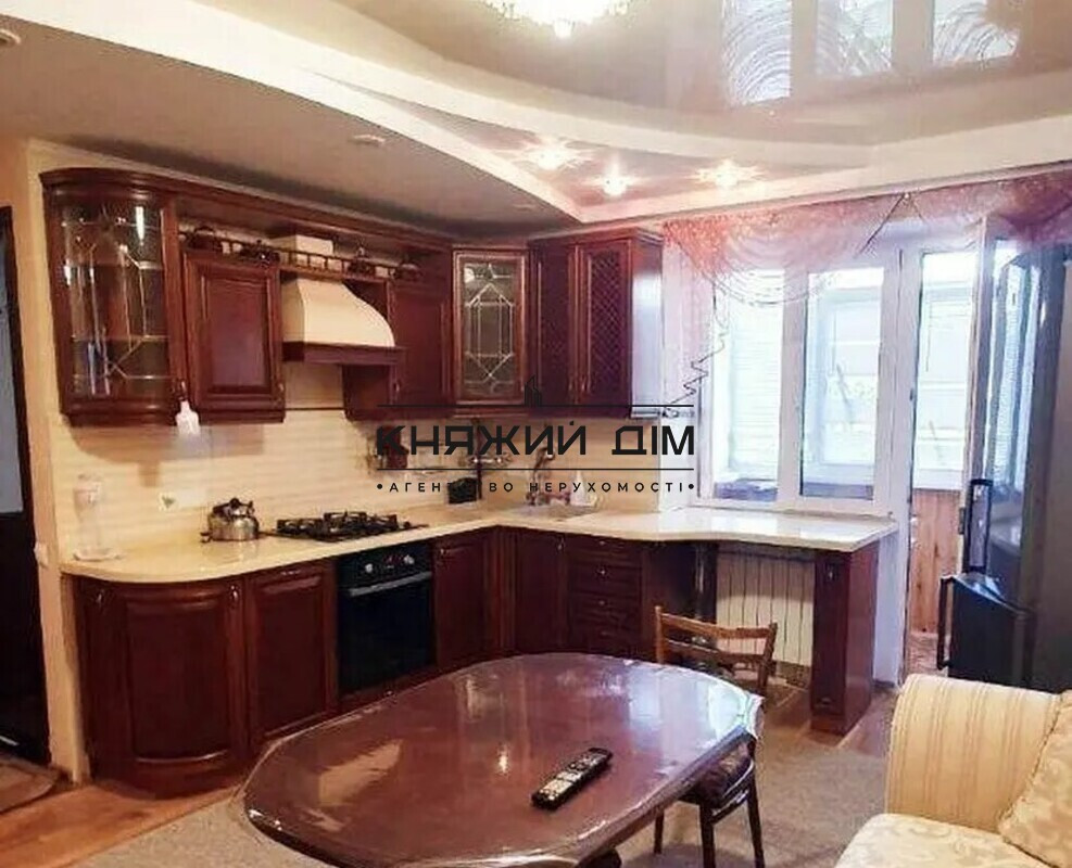 Оренда Квартира 3-кімнатна, 5/5 поверх на Нежинская ул. Київ - фото 3