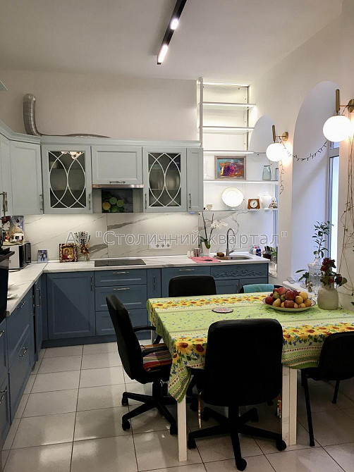 Продаж Будинок 3-кімнатний на Хмельницького Богдана вул., 9 Київ - фото 1