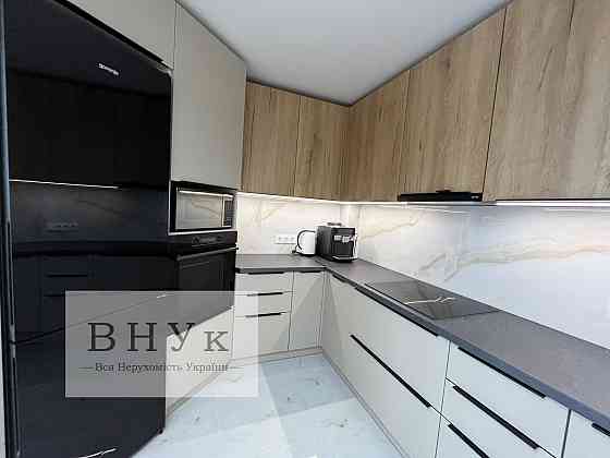 Продаж Квартира 3-кімнатна, 4/10 поверх на Будного Ternopil'