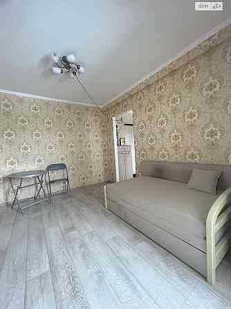 Продаж Квартира 1-кімнатна, 5/9 поверх на Кондратюка Юрія вул., д. 4Б Kiev