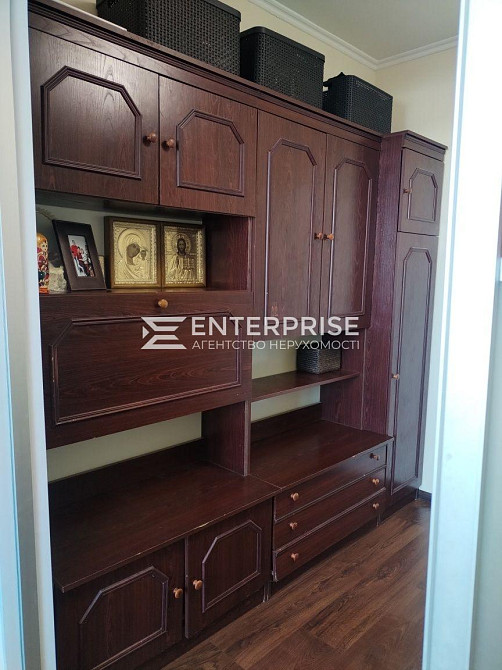 Продаж Квартира 1-кімнатна, 16/16 поверх на вул. Автозаводская Киев - изображение 4