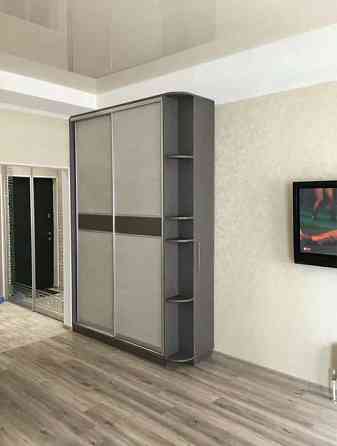 Оренда Квартира 1-кімнатна, 4/9 поверх на ул. Дмитрия Луценко, 8 Kiev