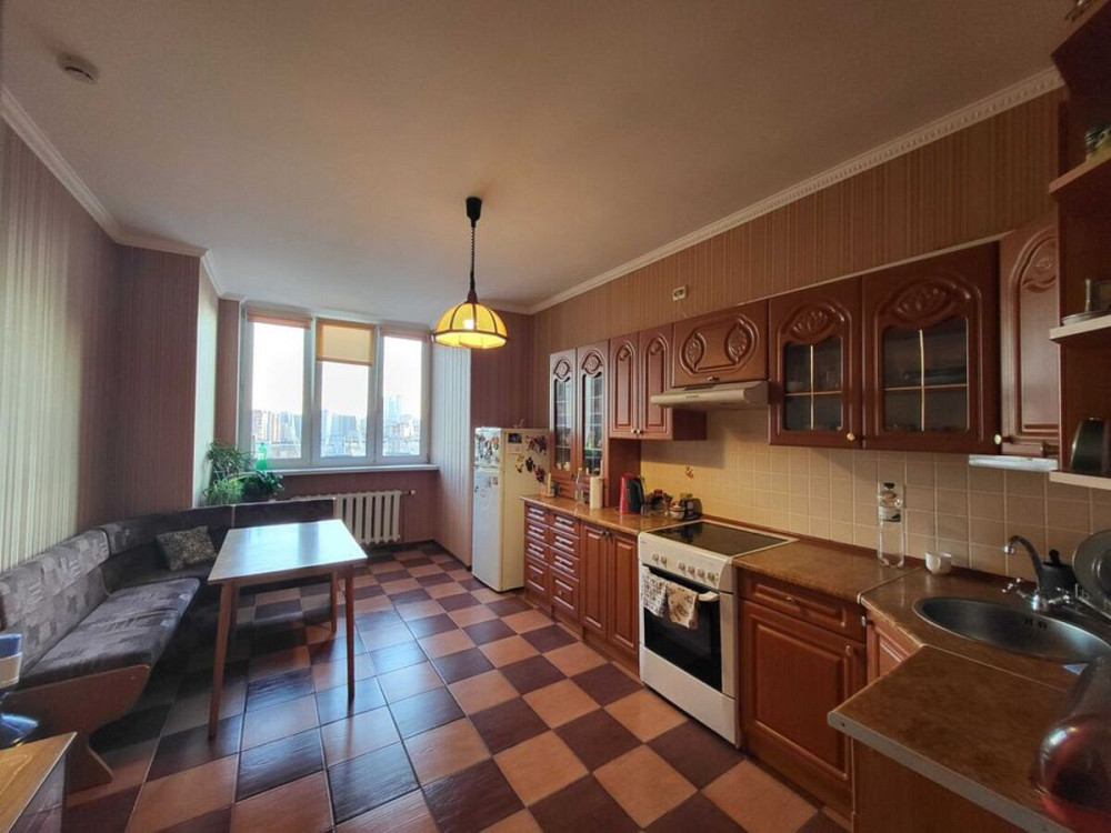 Продаж Квартира 2-кімнатна, 18/36 поверх на Срібнокільська, 1 Київ - фото 2