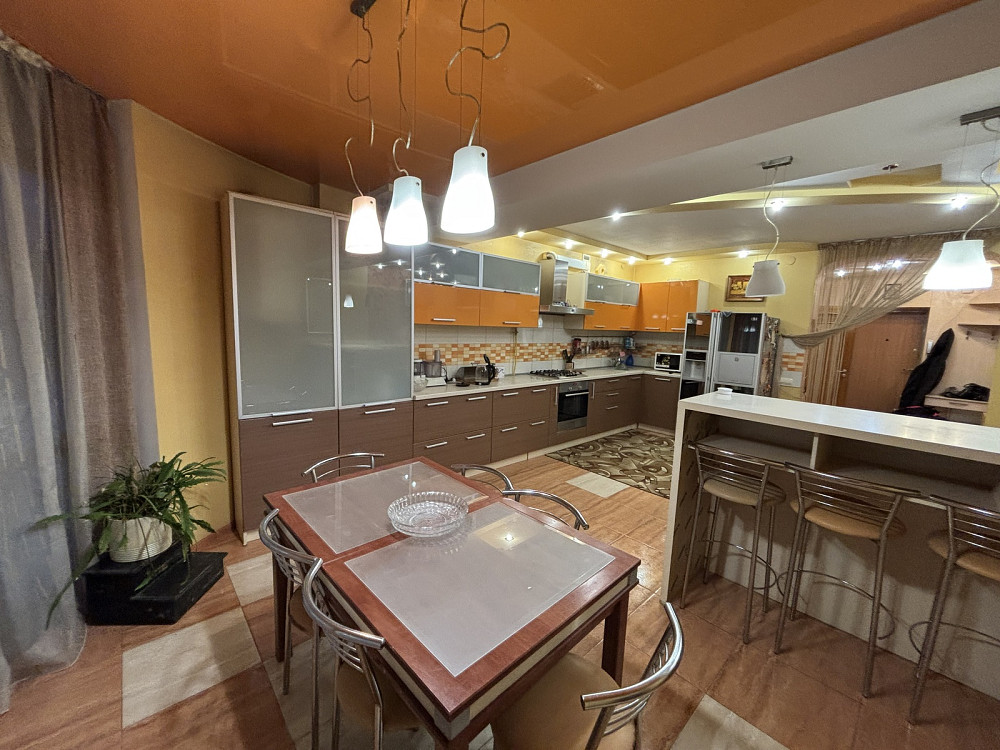 Оренда Квартира 3-кімнатна, 4/9 поверх на Витвицького Ivano-Frankivs'k - photo 3