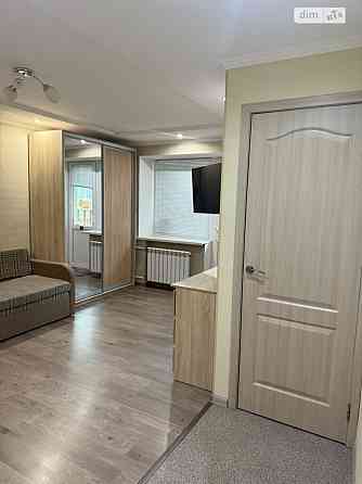 Оренда Квартира 1-кімнатна, 2/5 поверх на Парково-Сирецька, 7 Киев