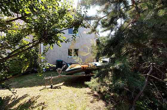 Продаж Будинок 5-кімнатний 