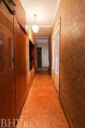 Продаж Квартира 3-кімнатна, 9/9 поверх на Соборності Луцьк